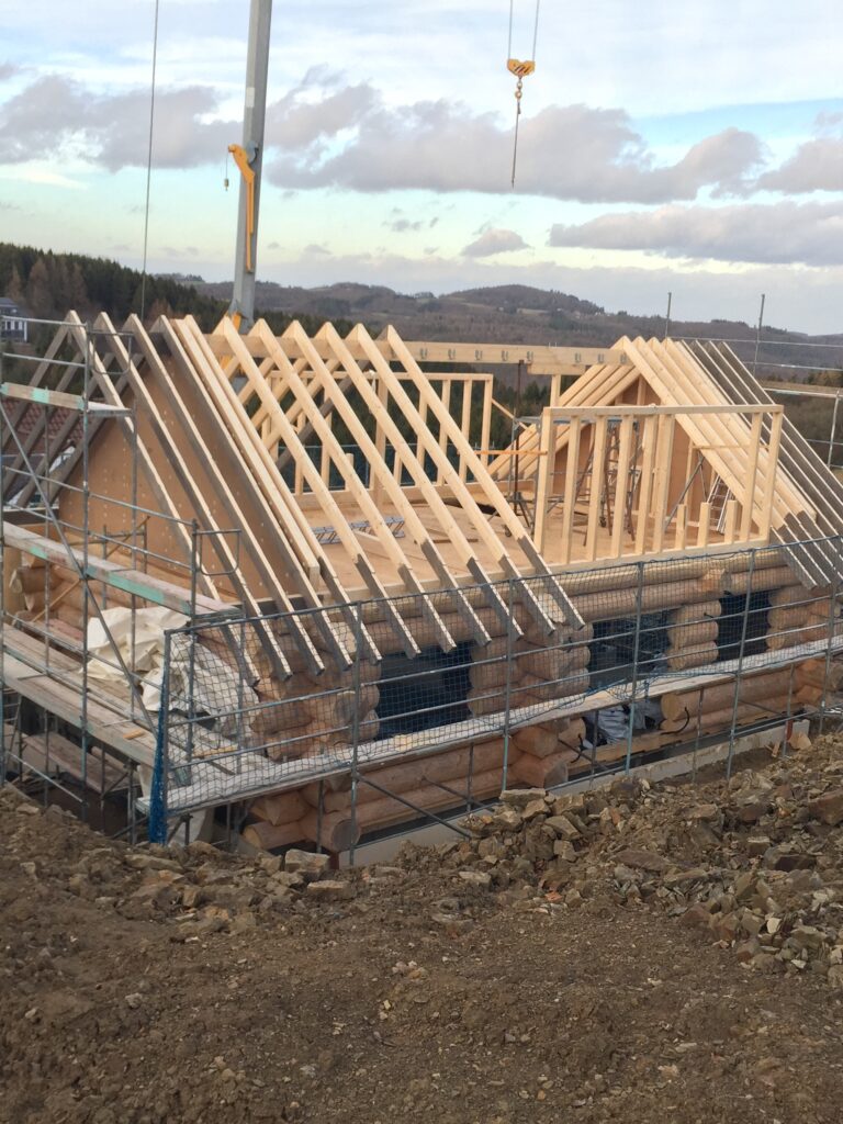 Zimmerei Holzbau Schwendtner Dachstuhl