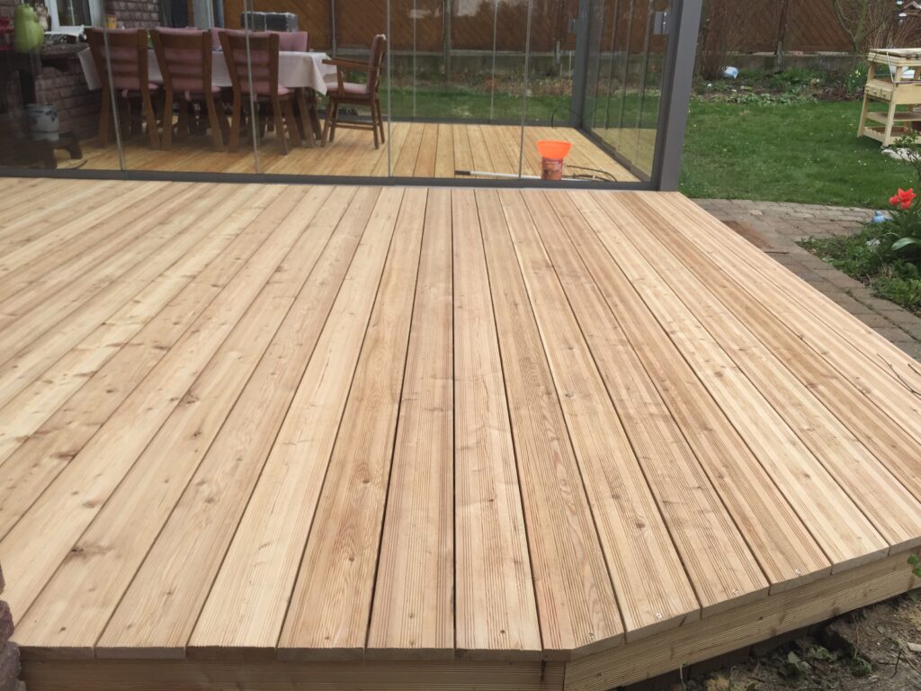 Terrasse Lärchenholz